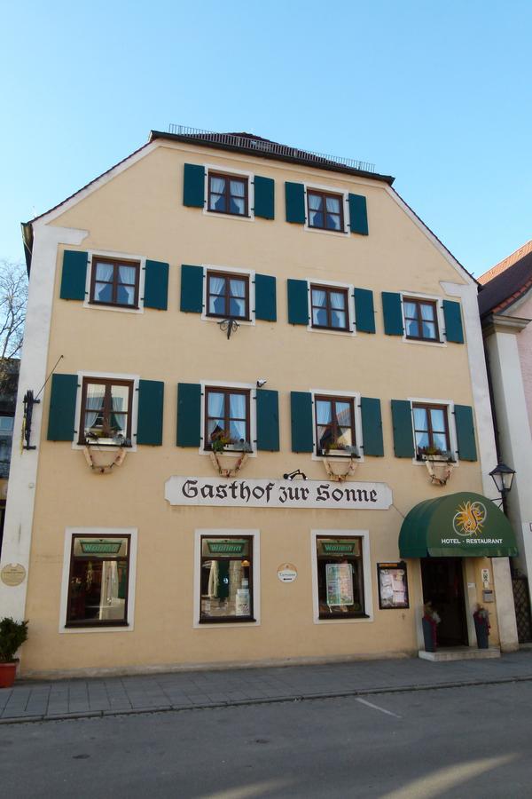 Hotel-Gasthof Zur Sonne Pappenheim Buitenkant foto