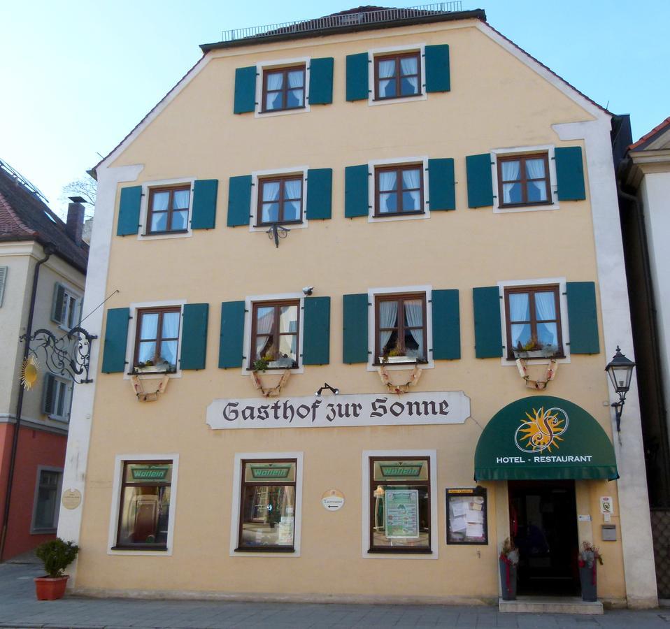 Hotel-Gasthof Zur Sonne Pappenheim Buitenkant foto